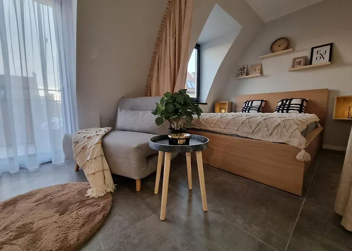 Apartament T18 Port