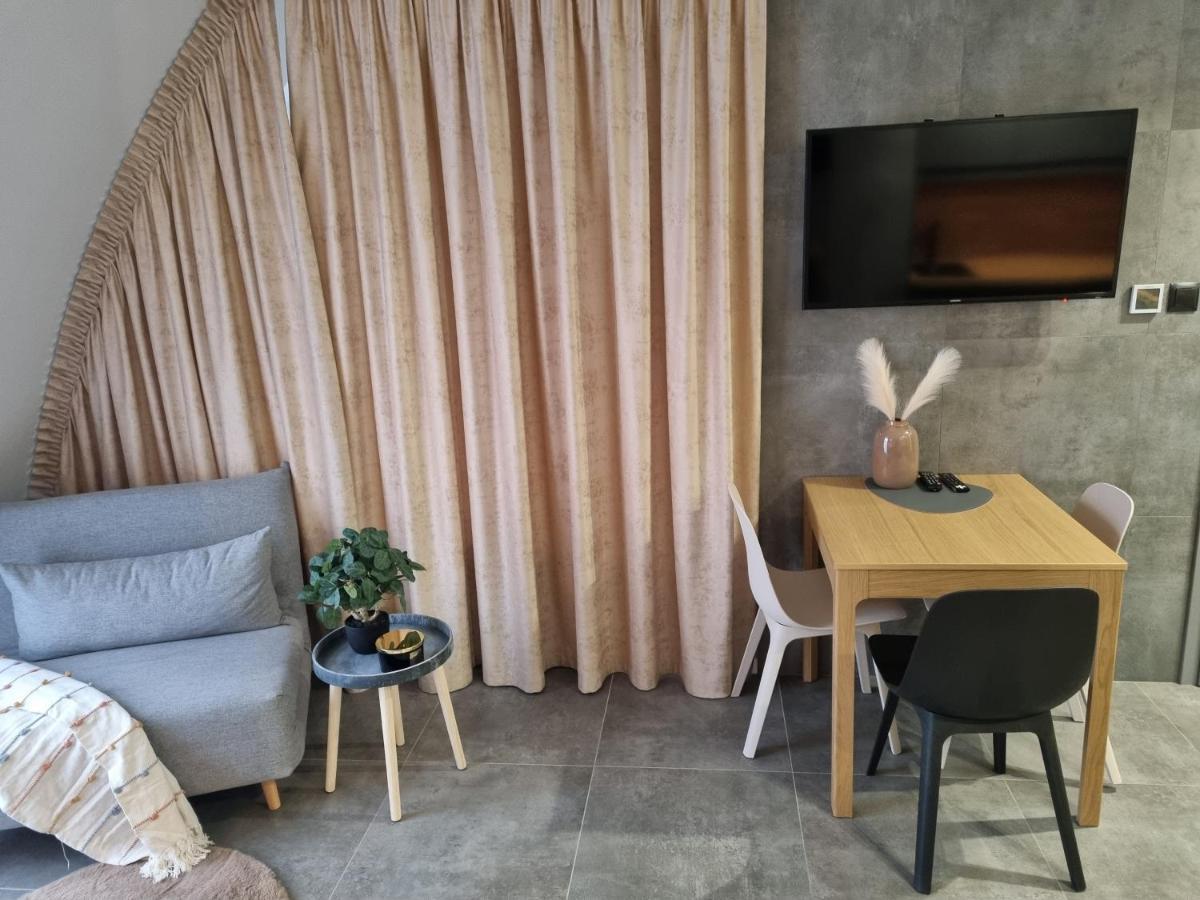 T18 Port Apartment